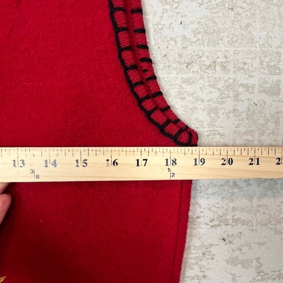 SHARON YOUNG Red Holiday Sweater Vest Small Trees Stars Elves Chalet - Picture 13 of 13